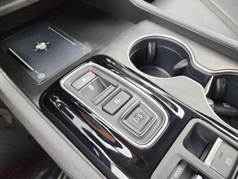 Used 2023 Honda Pilot Touring image 26