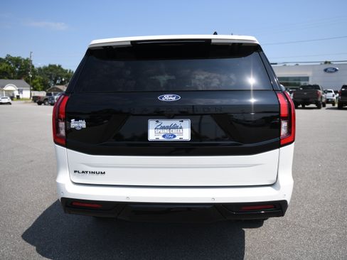 New 2027 Ford Expedition Platinum w/ Stealth Appearance Package RWD image 9