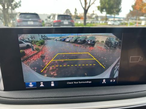 Used 2025 Acura MDX FWD image 29