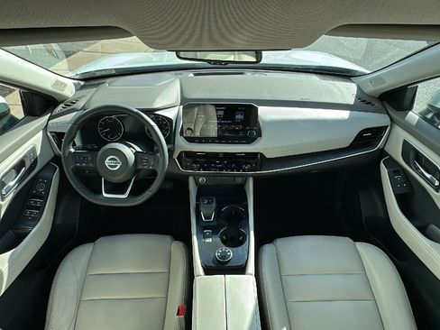 Certified 2021 Nissan Rogue SL w/ Premium Package image 27