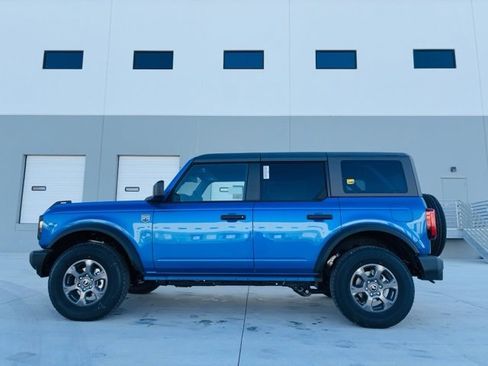 New 2025 Ford Bronco Big Bend image 3