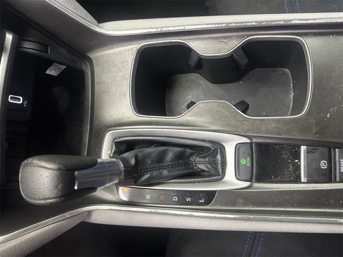 Certified 2019 Honda Accord LX image 30