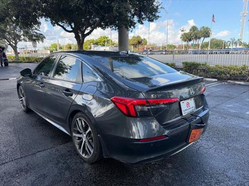Used 2024 Honda Civic Touring image 4