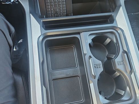 Used 2023 Ford F250 Lariat w/ FX4 Off-Road Package image 18