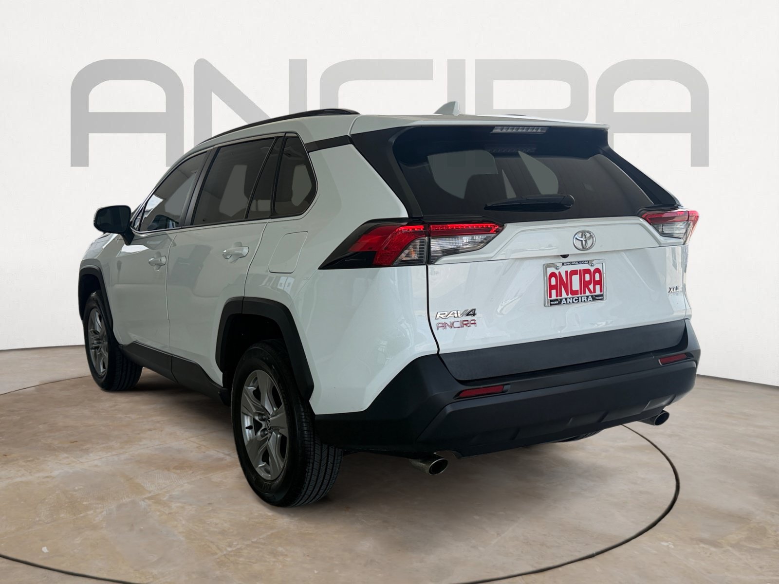 Used 2023 Toyota RAV4 XLE w/ Convenience Package FWD image 8