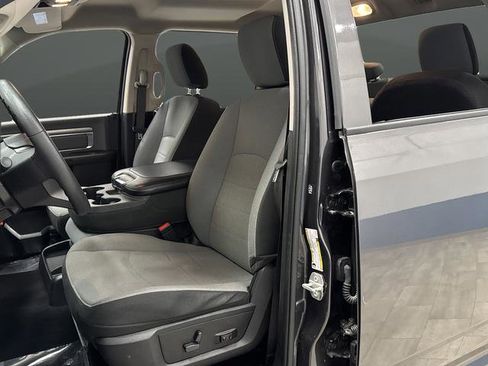 Used 2023 RAM 1500 Classic SLT image 4