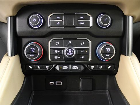 Used 2023 Chevrolet Tahoe Premier image 40