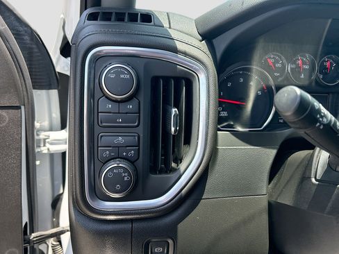 Used 2022 Chevrolet Silverado 3500 LT w/ Advanced Trailering Package image 10