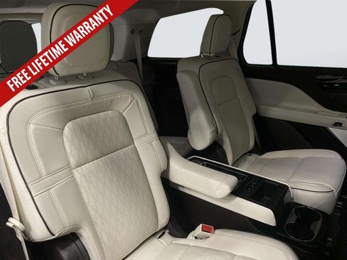 Used 2024 Lincoln Aviator Black Label w/ Jet Package AWD/4WD image 35