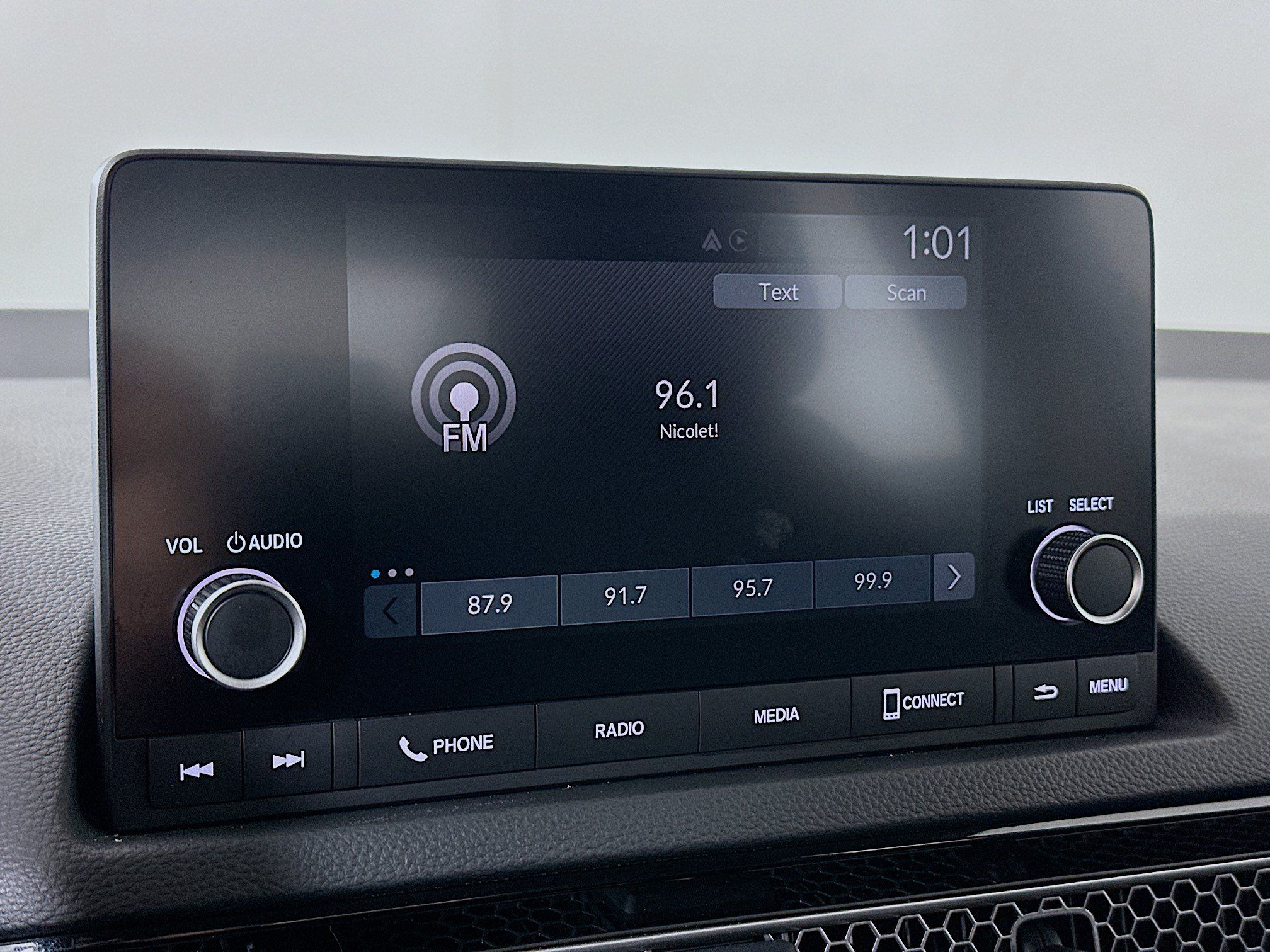 Used 2025 Honda Civic LX image 14