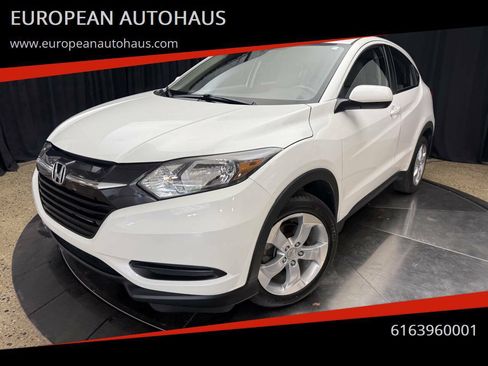 Used 2016 Honda HR-V LX image 1