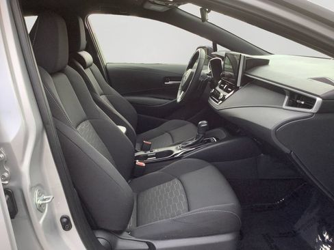 Used 2025 Toyota Corolla SE FWD image 27