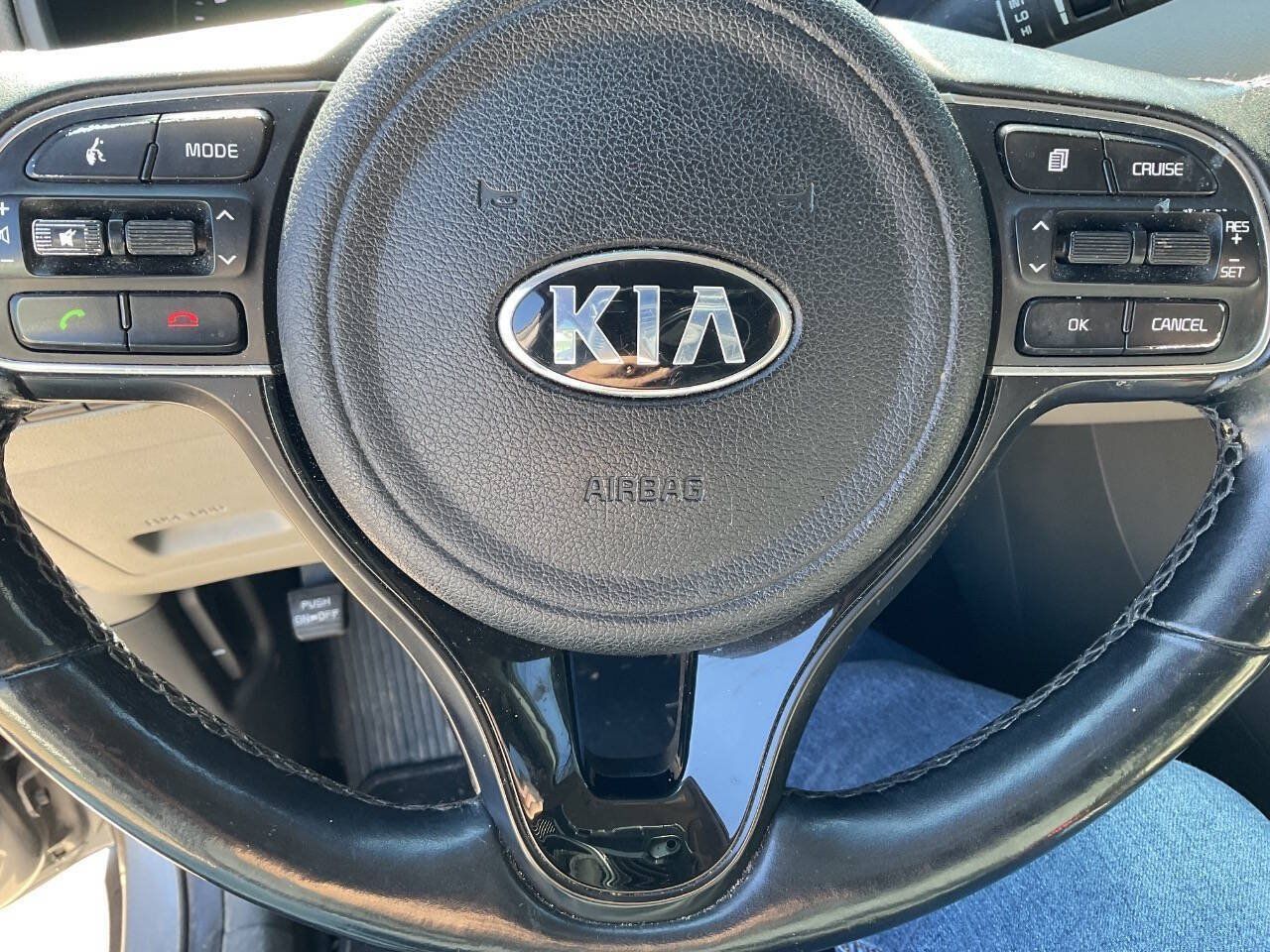 Used 2019 Kia Sportage EX w/ EX Premium Package AWD/4WD image 17