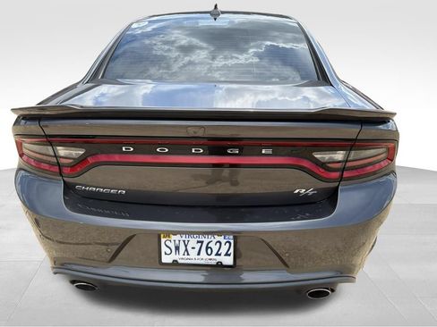 Used 2019 Dodge Charger R/T w/ Cold Weather Package RWD image 5