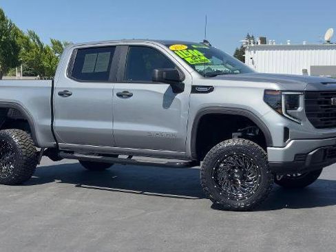 Used 2025 GMC Sierra 1500 Pro w/ Graphite Edition image 25
