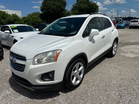 Used 2015 Chevrolet Trax LTZ FWD image 3