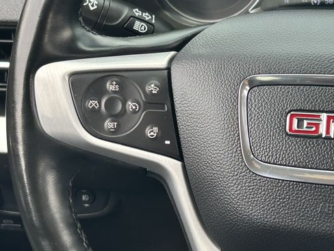Used 2024 GMC Terrain SLT AWD/4WD image 23