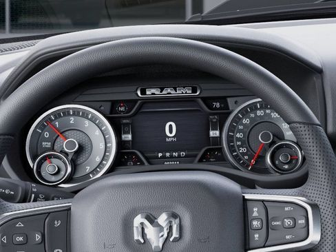 New 2026 RAM 1500 Express AWD/4WD image 18
