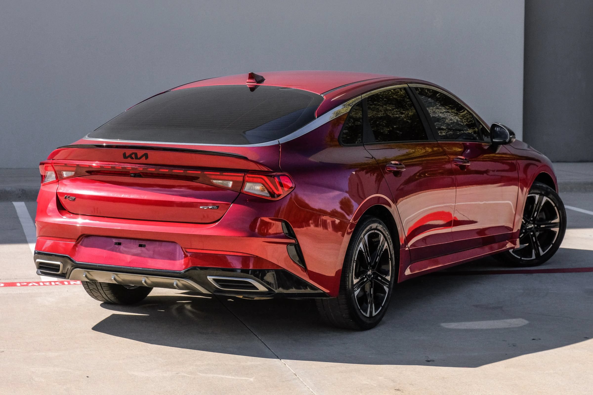 Used 2022 Kia K5 GT-Line AWD/4WD image 9