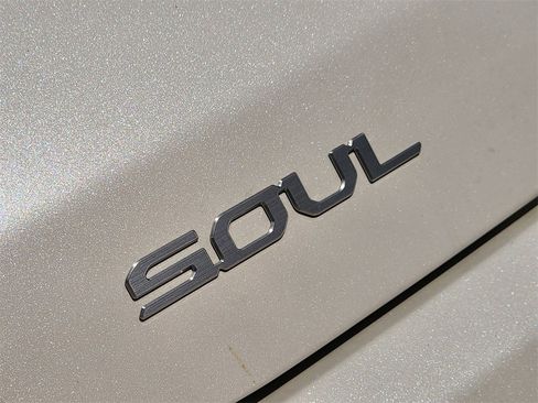 New 2025 Kia Soul GT-Line image 8