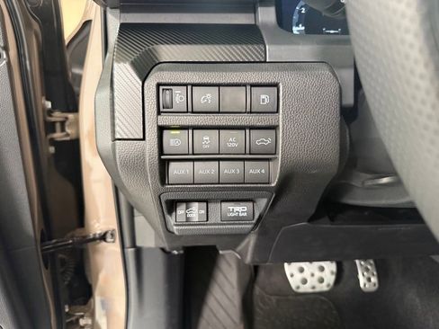 Used 2025 Toyota Tacoma TRD Pro AWD/4WD image 16