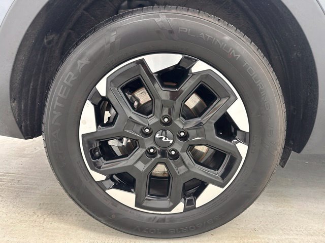 Used 2024 Kia Sorento S AWD/4WD image 34