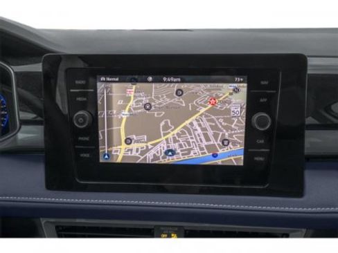 New 2026 Volkswagen Taos SEL image 18