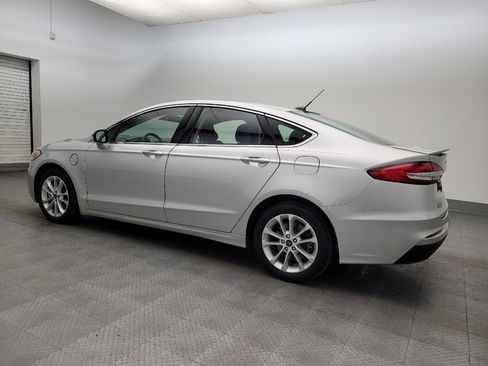 Used 2019 Ford Fusion Energi Titanium image 3