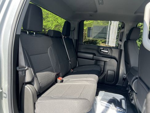 New 2026 Chevrolet Silverado 2500 Custom w/ Custom Value Package AWD/4WD image 34