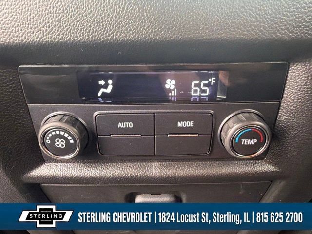 Used 2023 Chevrolet Traverse LT FWD image 29