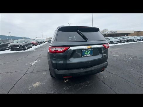Certified 2021 Chevrolet Traverse LT w/ LPO, Floor Liner Package image 7