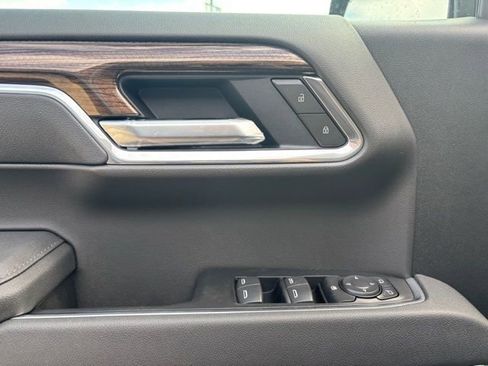 New 2026 Chevrolet Silverado 1500 LT Trail Boss w/ Safety Package AWD/4WD image 24