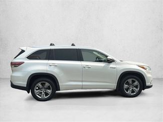 Used 2014 Toyota Highlander Limited Platinum AWD/4WD video 4