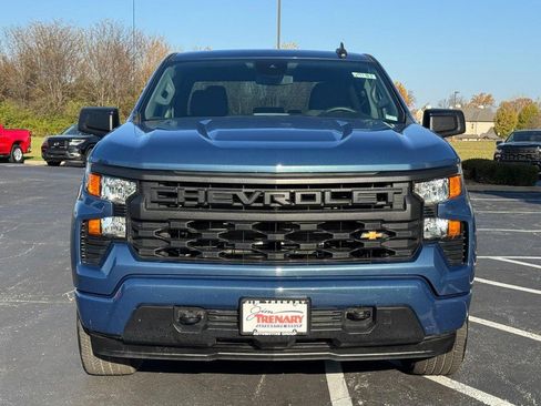 Used 2024 Chevrolet Silverado 1500 Custom image 11