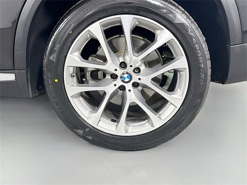 Used 2019 BMW X5 xDrive40i w/ Convenience Package image 32