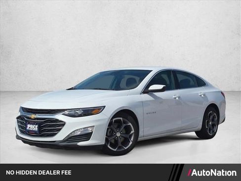 Used 2024 Chevrolet Malibu LT FWD image 1