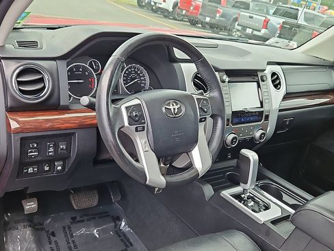 Used 2016 Toyota Tundra Limited w/ Limited Premium Package AWD/4WD image 27