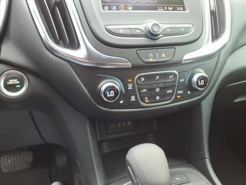 Certified 2024 Chevrolet Equinox LT image 22