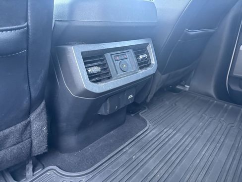 Used 2023 Ford F250 Lariat w/ Lariat Ultimate Package image 25