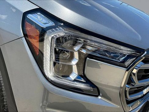 Used 2023 GMC Terrain AT4 AWD/4WD image 31
