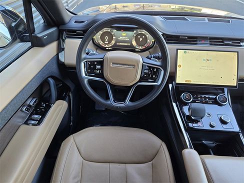 Used 2023 Land Rover Range Rover Sport SE image 13