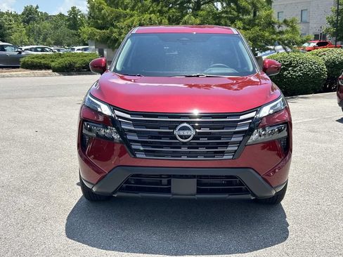 New 2026 Nissan Rogue SV FWD image 2