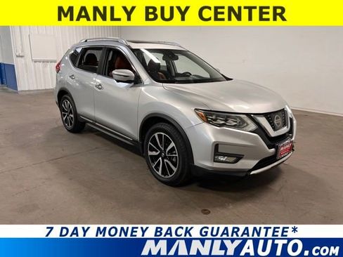 Used 2017 Nissan Rogue SL w/ SL Premium Package image 1