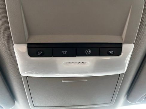 Used 2025 Nissan Altima 2.5 SR image 24