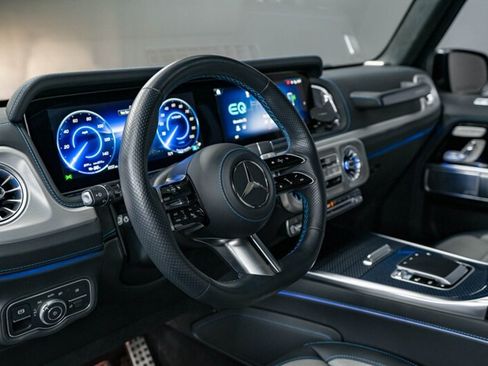 Used 2025 Mercedes-Benz G 580 w/ EQ Technology image 26