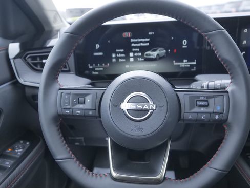 New 2026 Nissan Kicks SR w/ SR Premium Package image 18