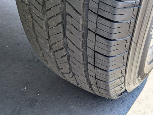 New 2025 Jeep Gladiator Sport image 12