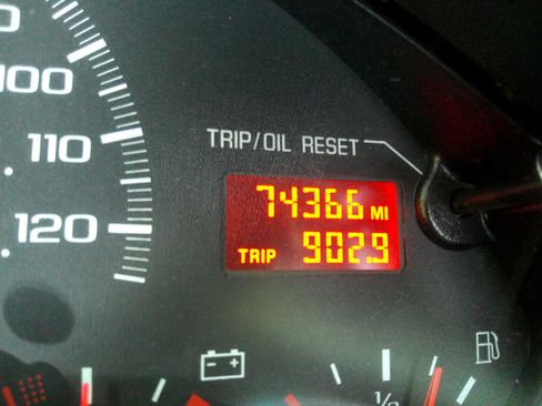 Used 2002 Chevrolet Camaro LT image 37