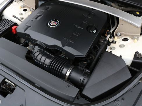Used 2011 Cadillac CTS Premium RWD image 50