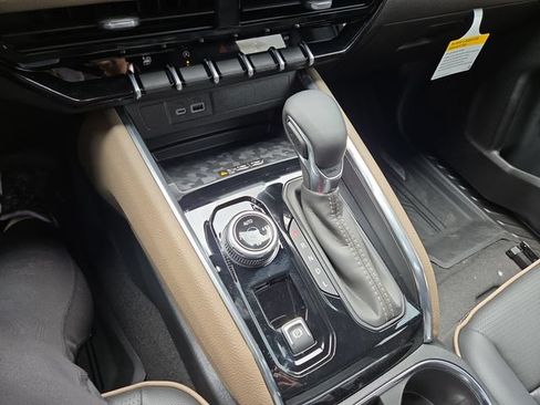 New 2026 GMC Canyon Denali AWD/4WD image 22